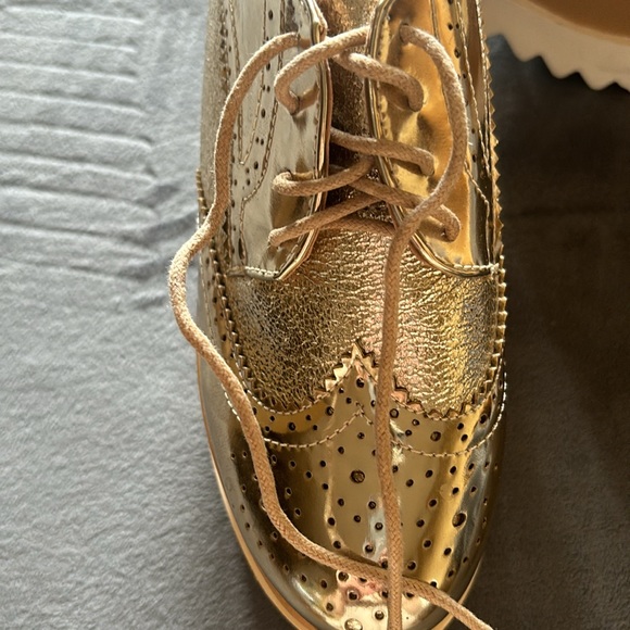 Gold sneakers platform size 36 - Picture 3 of 5